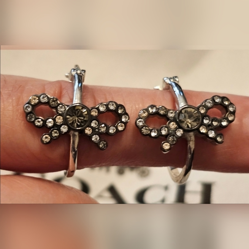 Coach Sparkling Crystal Silver Bow Huggie Hoop Earrings - EUC